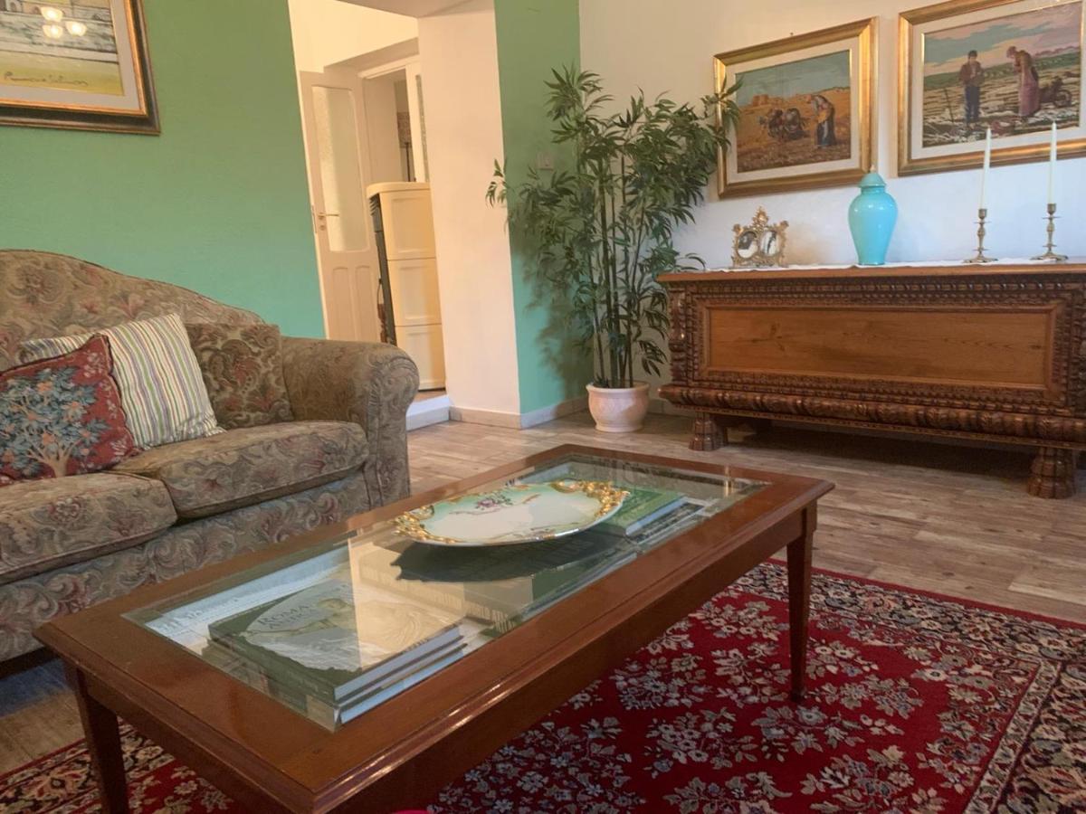 Casa Caterina In Centro Apartment Sindia Екстериор снимка