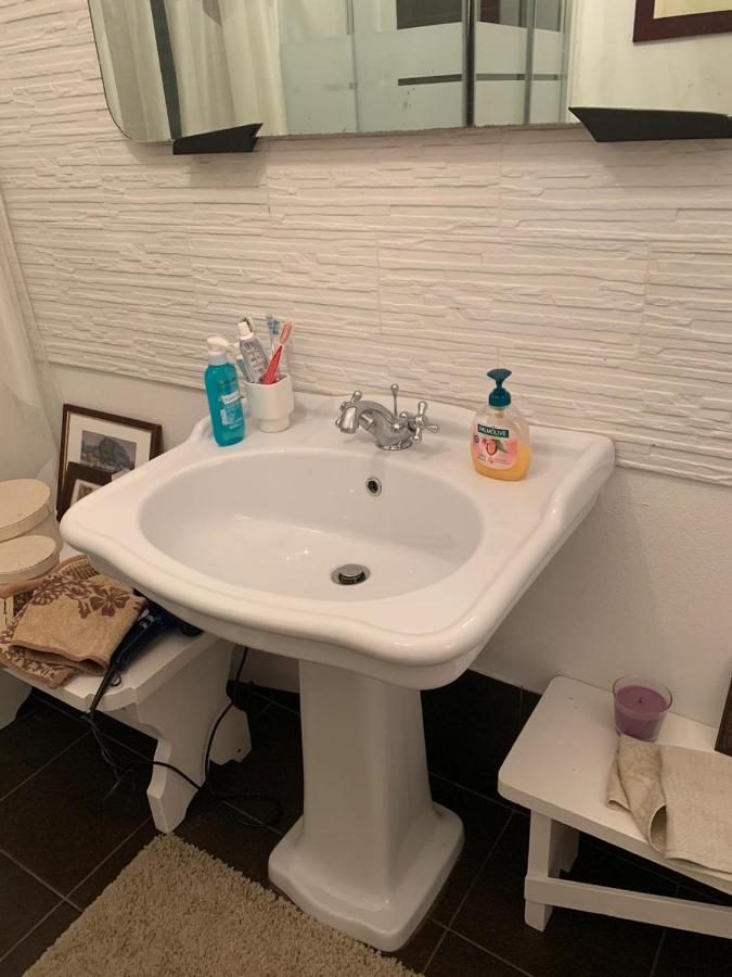 Casa Caterina In Centro Apartment Sindia Екстериор снимка